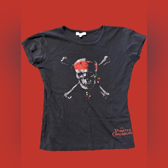 Pirates of the Caribbean baby tee 🏴☠️ - Picture 1 of 3